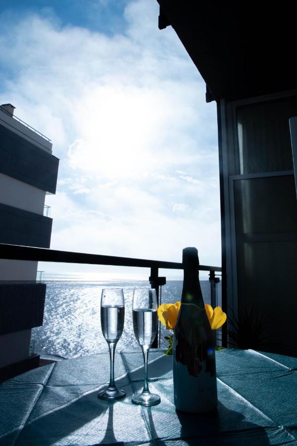 Apartamento Séptimo cielo primera línea de mar Blanes Extérieur photo