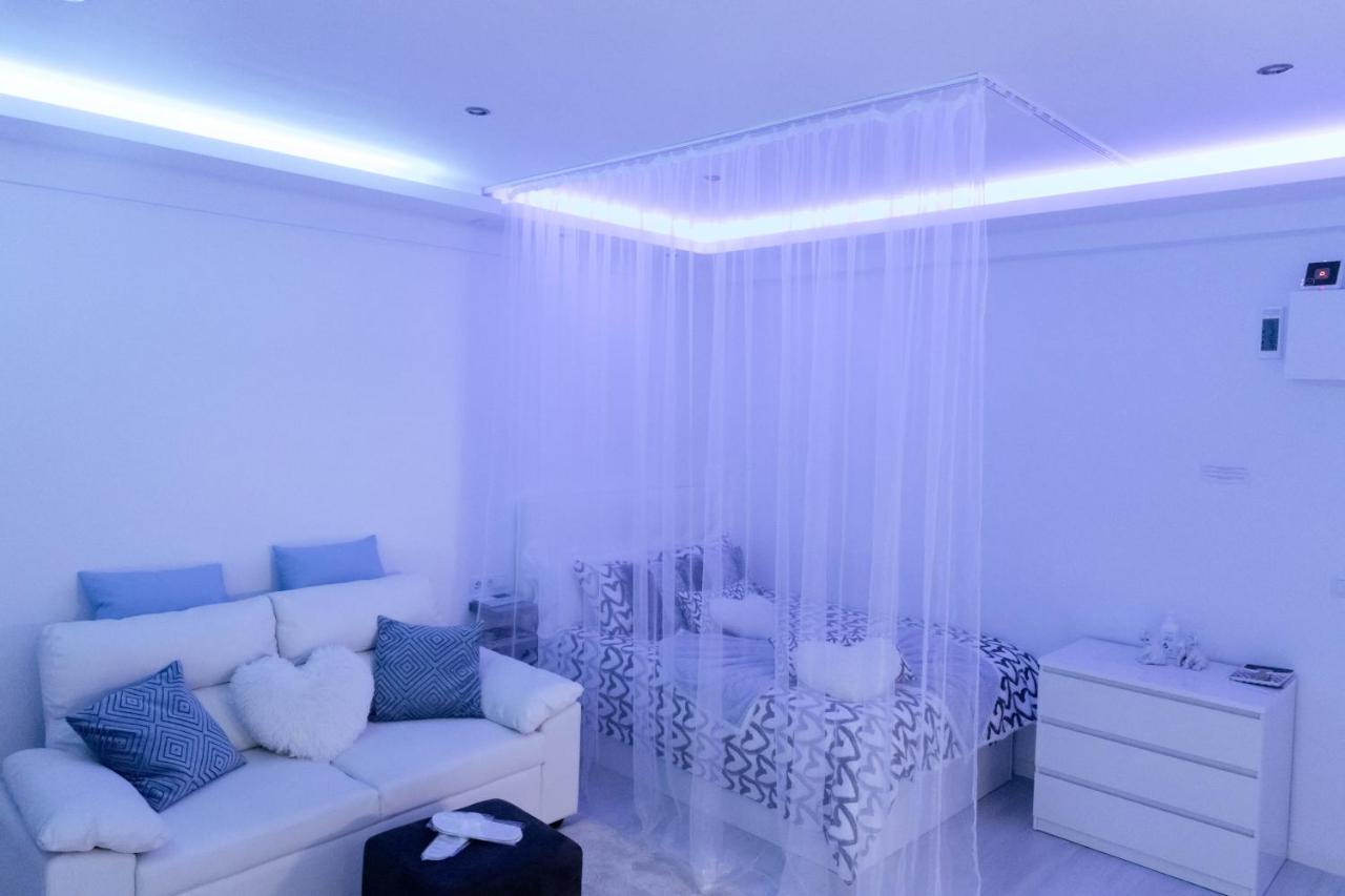 Apartamento Séptimo cielo primera línea de mar Blanes Extérieur photo